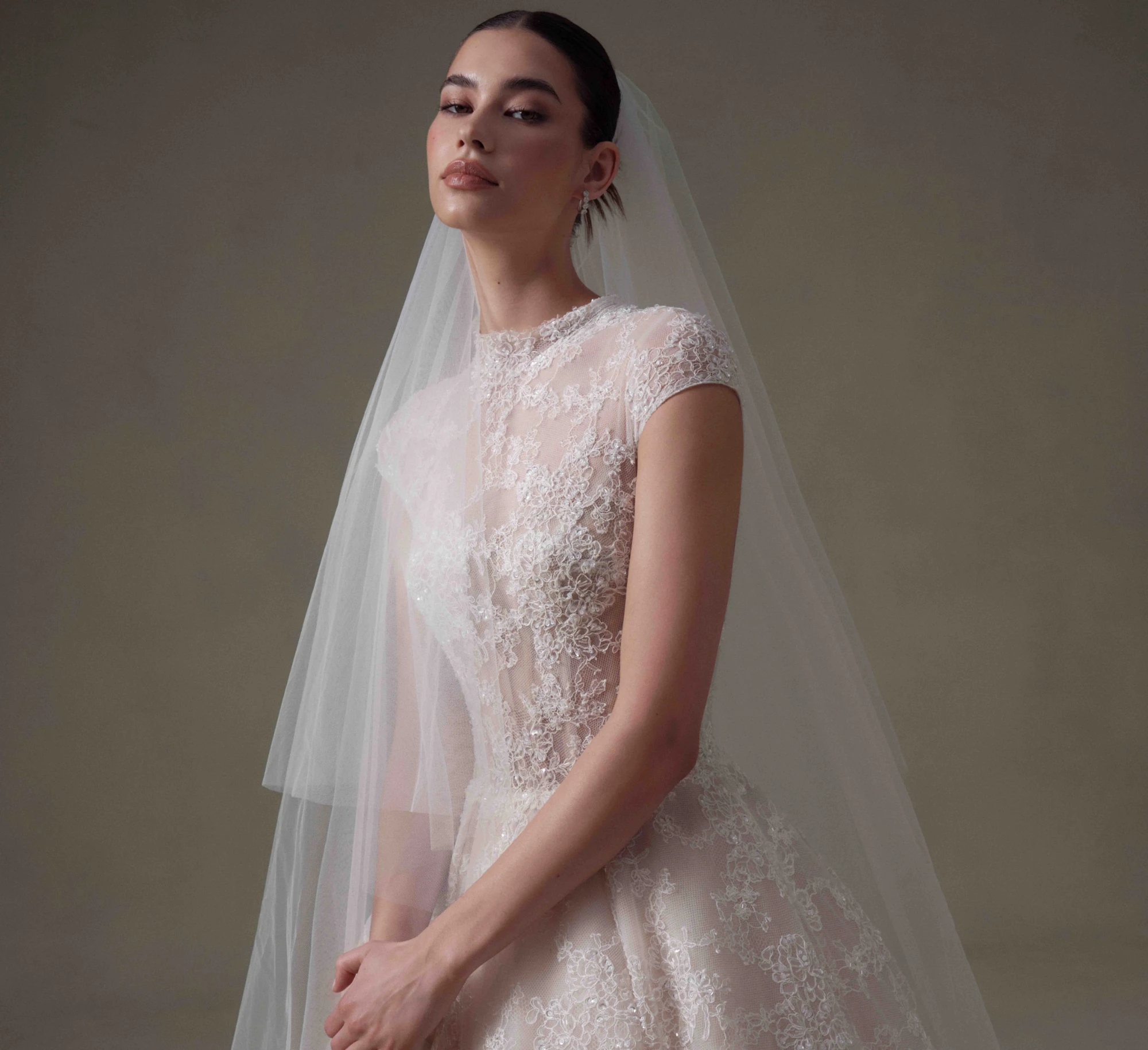 Model wearing white Senstudio dress